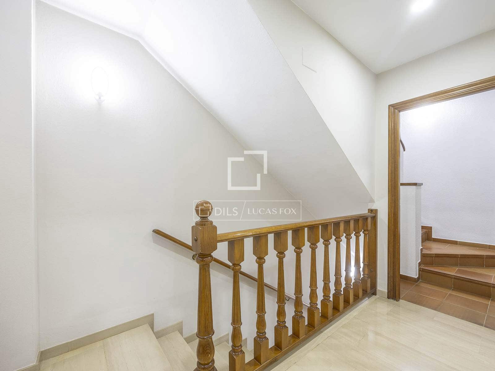 5 camera da letto Villa in vendita in Riba-roja de Turia con piscina garage - 540.000 € (Rif: 9432705)