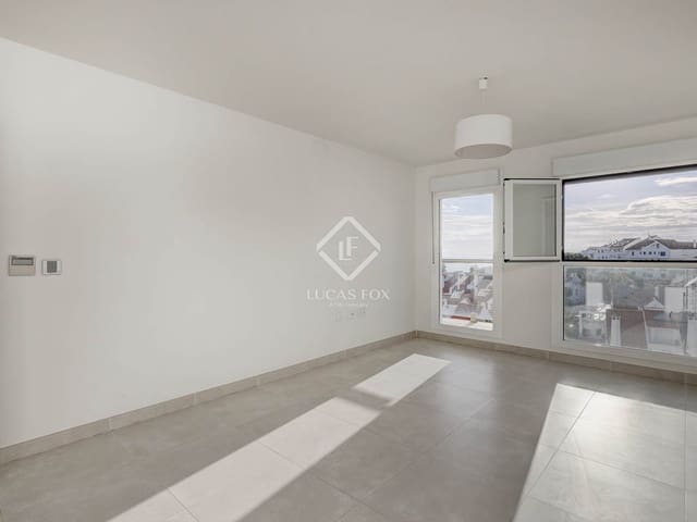 Apartamento de 3 habitaciones en Estepona en venta con piscina garaje - 499.000 € (Ref: 9432706)