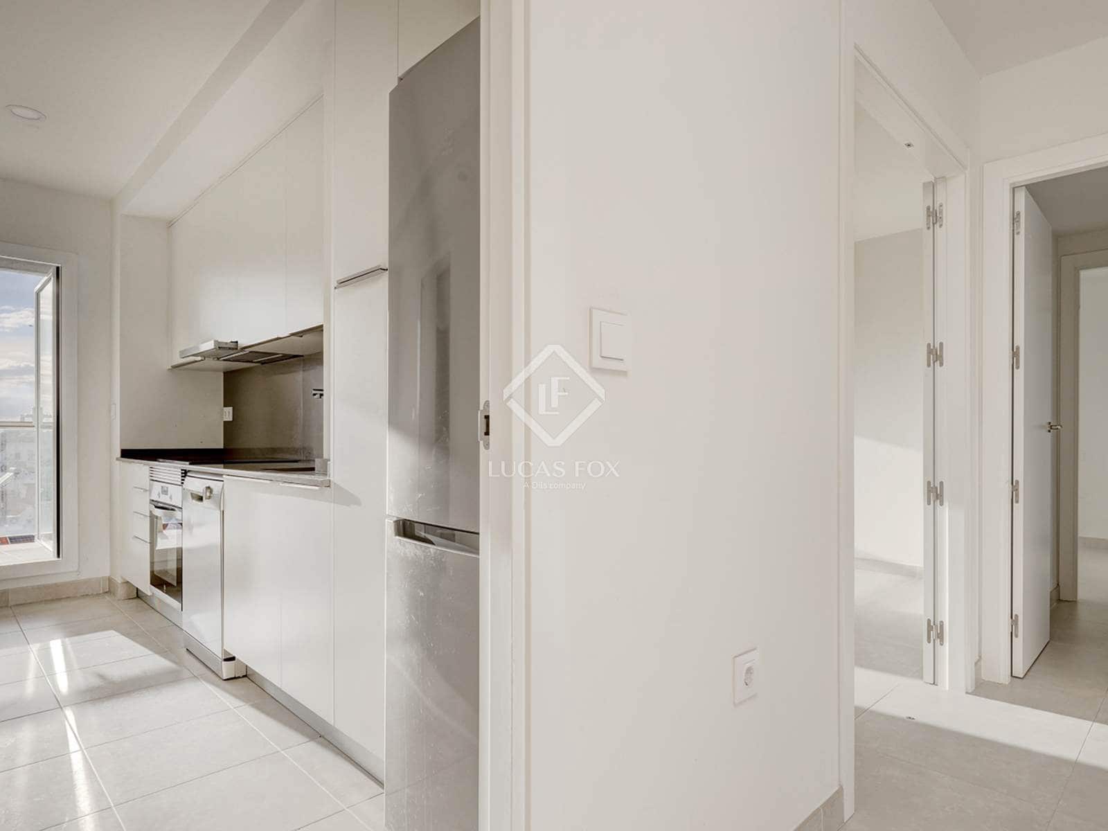 Apartamento de 3 habitaciones en Estepona en venta con piscina garaje - 499.000 € (Ref: 9432706)