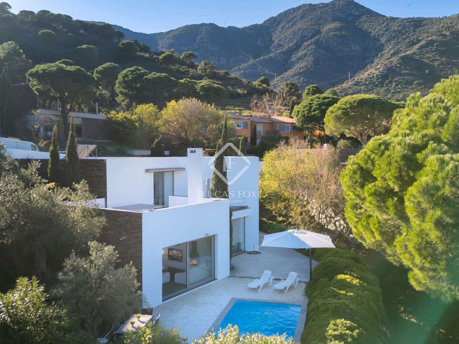 4 chambre Villa/Maison à vendre à La Selva de Mar avec piscine garage - 995 000 € (Ref: 9434579)