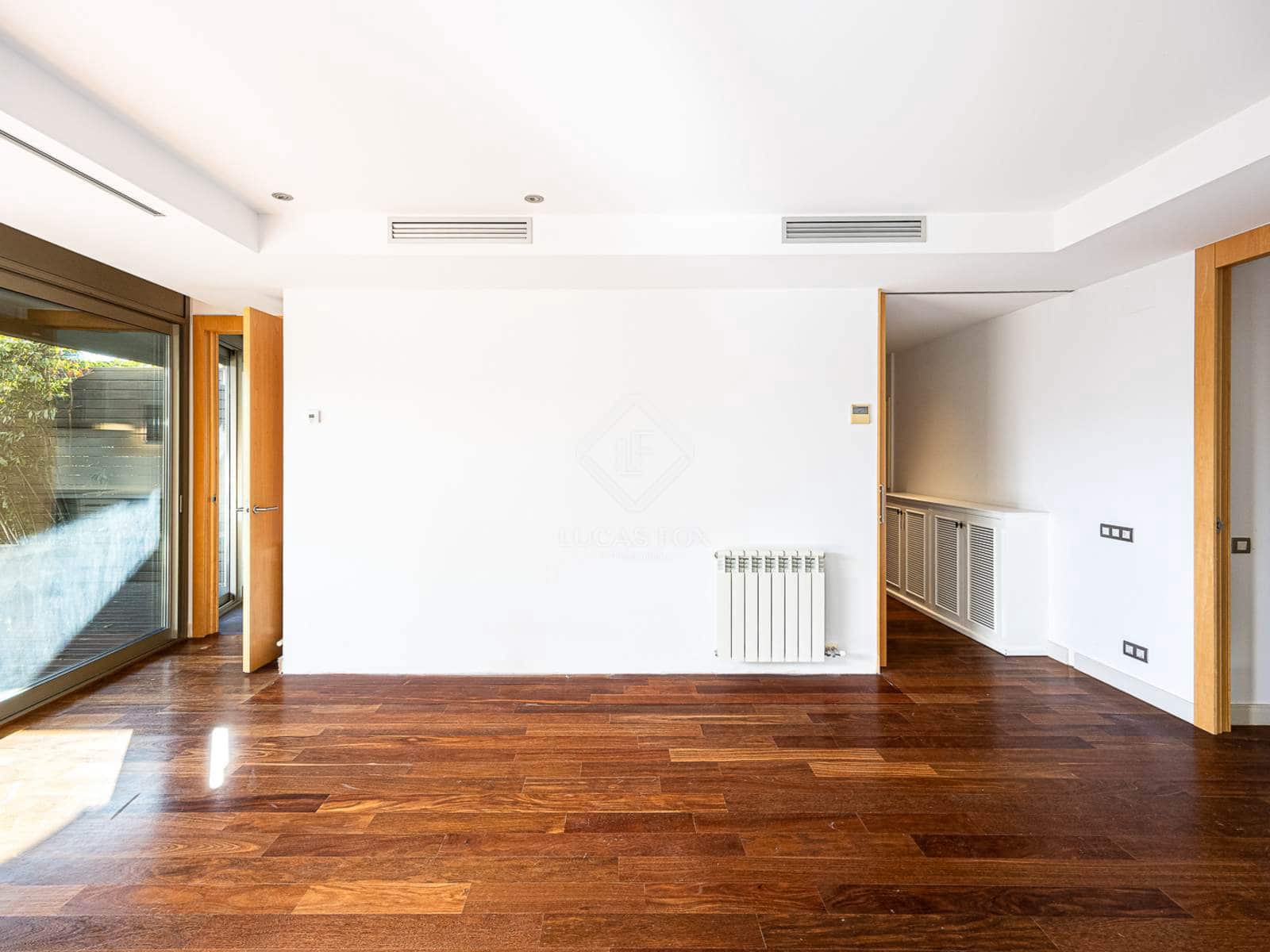 3 quarto Apartamento para arrendar em Barcelona cidade com piscina garagem - 5 800 € (Ref: 9436173)