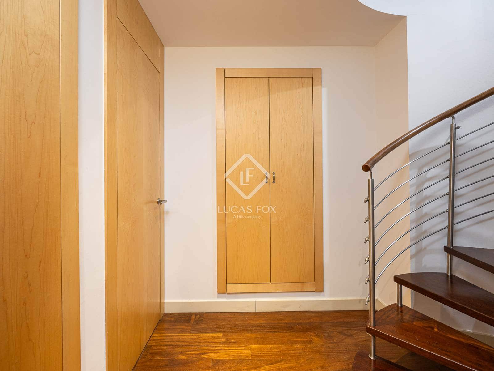 3 quarto Apartamento para arrendar em Barcelona cidade com piscina garagem - 5 800 € (Ref: 9436173)