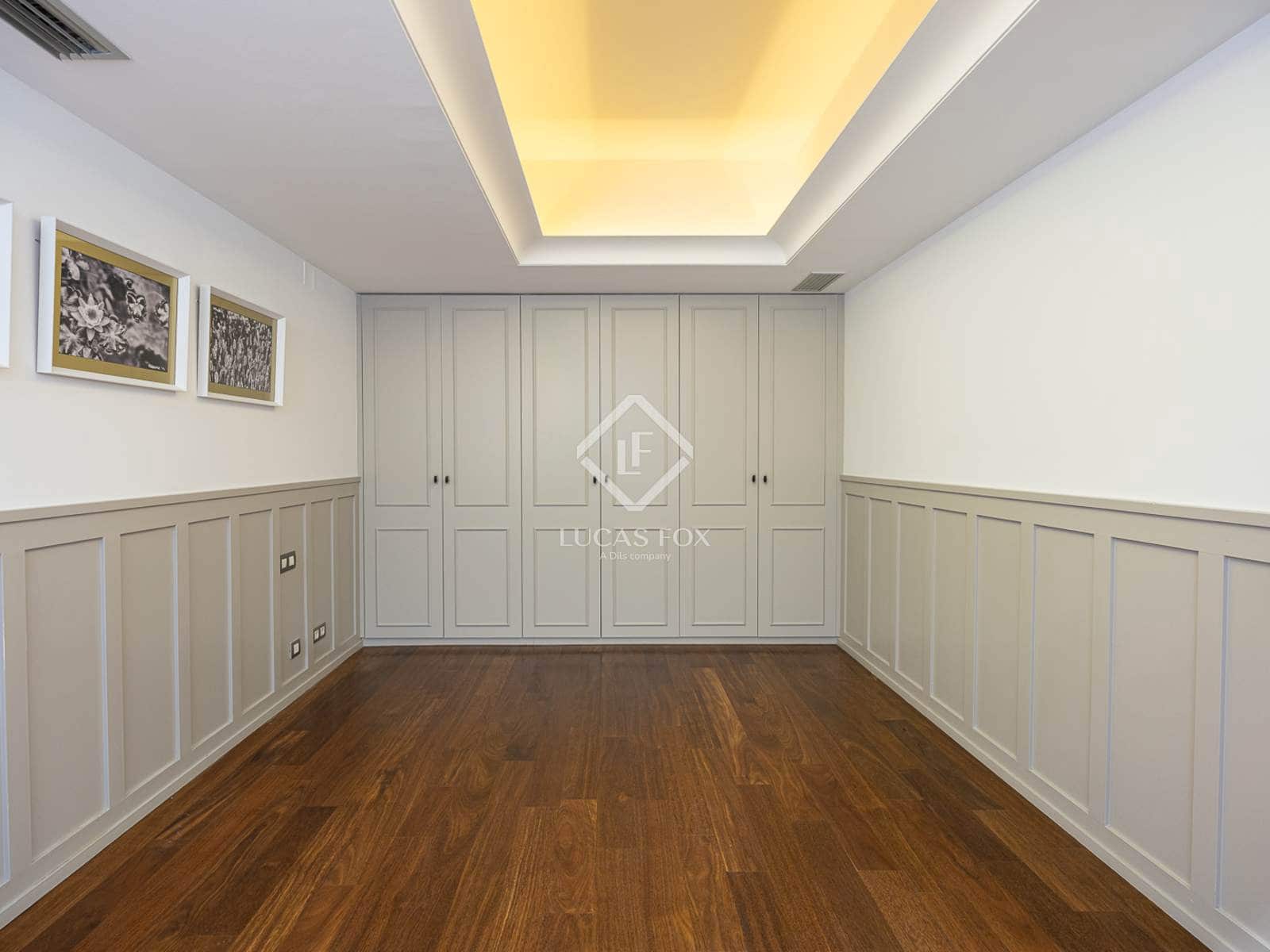 3 quarto Apartamento para arrendar em Barcelona cidade com piscina garagem - 5 800 € (Ref: 9436173)