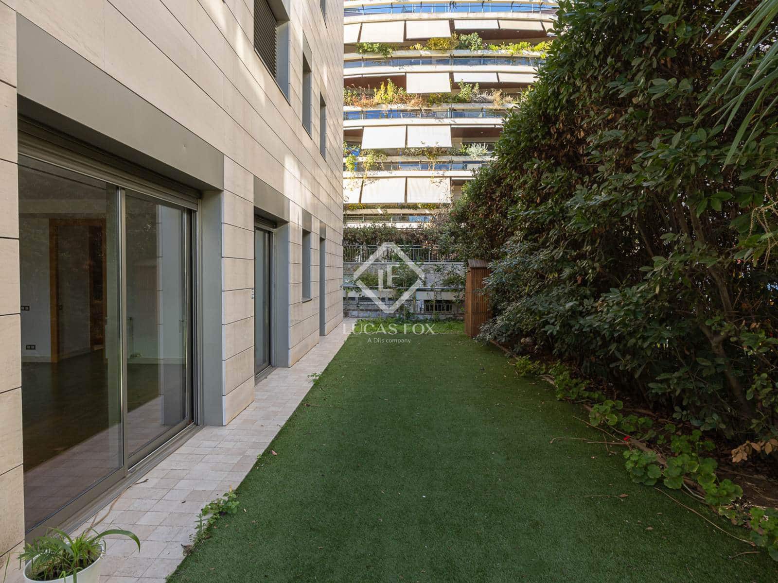 3 quarto Apartamento para arrendar em Barcelona cidade com piscina garagem - 5 800 € (Ref: 9436173)