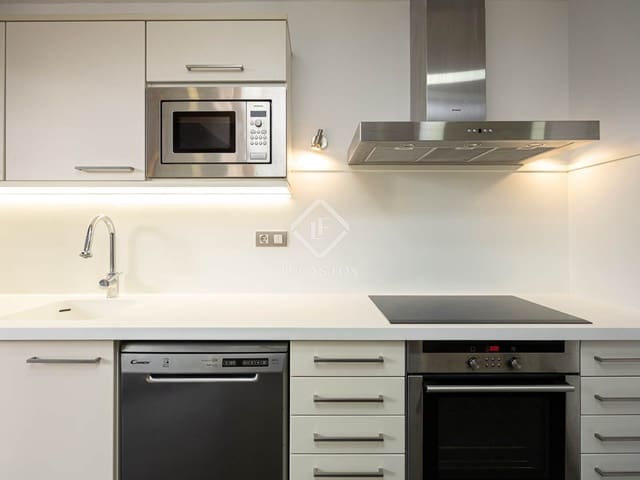 4 slaapkamer Appartement te koop in Barcelona stad met zwembad garage - € 2.150.000 (Ref: 9436174)