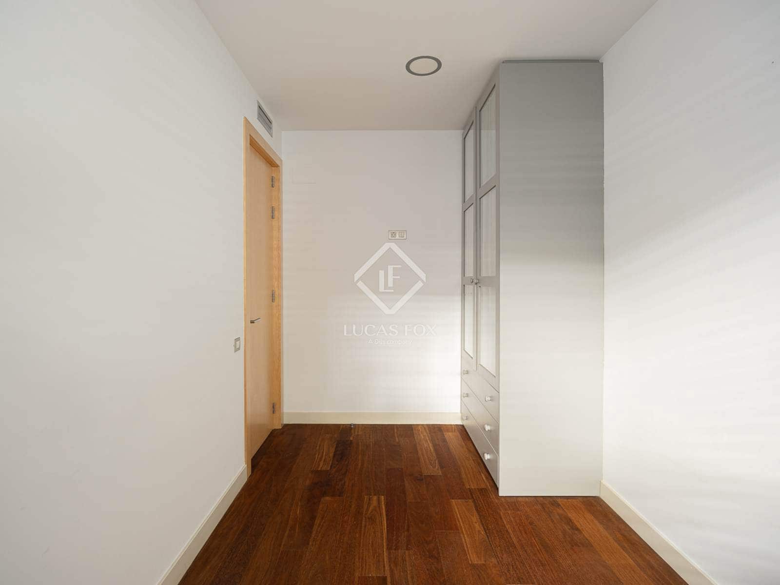 4 slaapkamer Appartement te koop in Barcelona stad met zwembad garage - € 2.150.000 (Ref: 9436174)