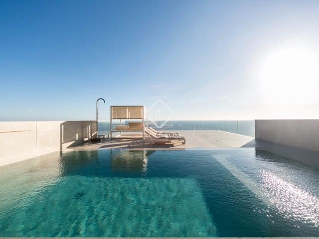 Chalet de 6 habitaciones en Les Botigues de Sitges, Sitges en venta con piscina garaje - 2.550.000 € (Ref: 9436175)