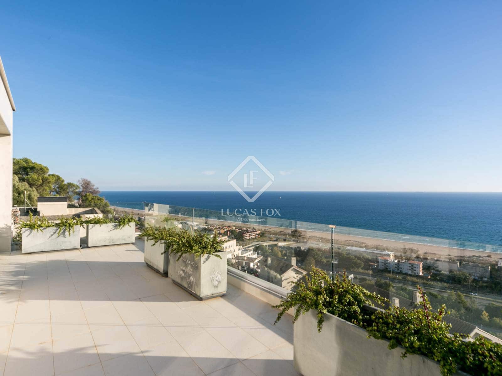 6 bedroom Villa for sale in Les Botigues de Sitges with pool garage - € 2,550,000 (Ref: 9436175)