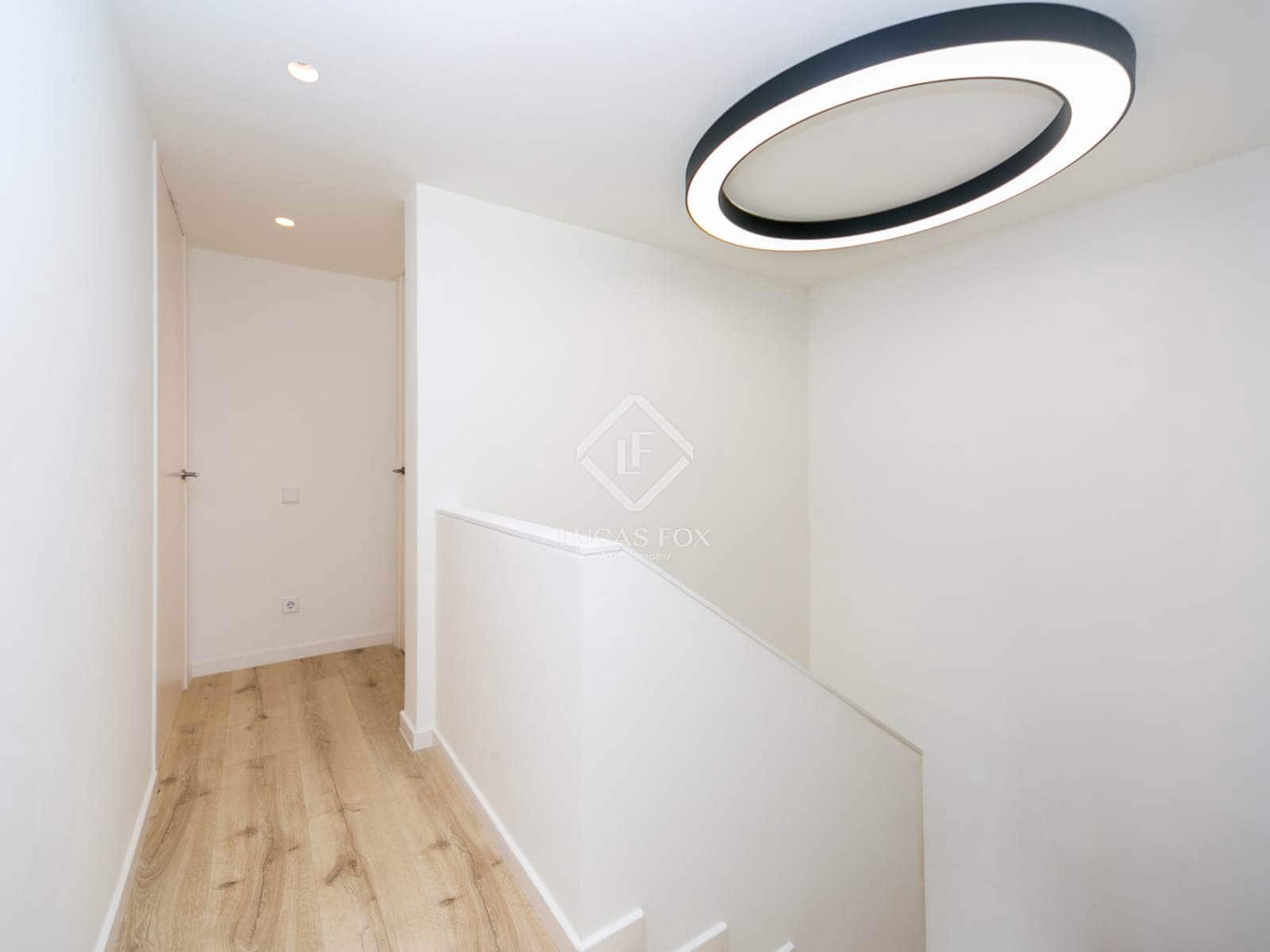 6 bedroom Villa for sale in Les Botigues de Sitges with pool garage - € 2,550,000 (Ref: 9436175)