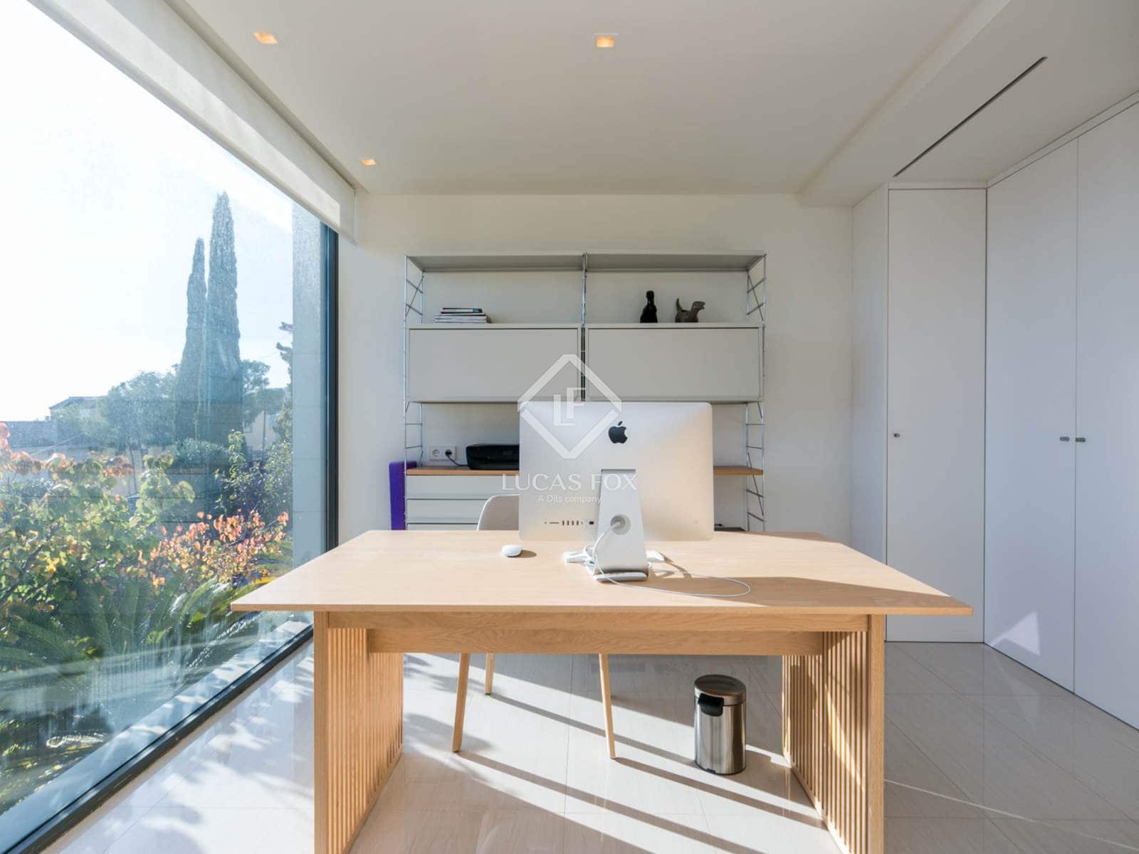 6 bedroom Villa for sale in Les Botigues de Sitges with pool garage - € 2,550,000 (Ref: 9436175)