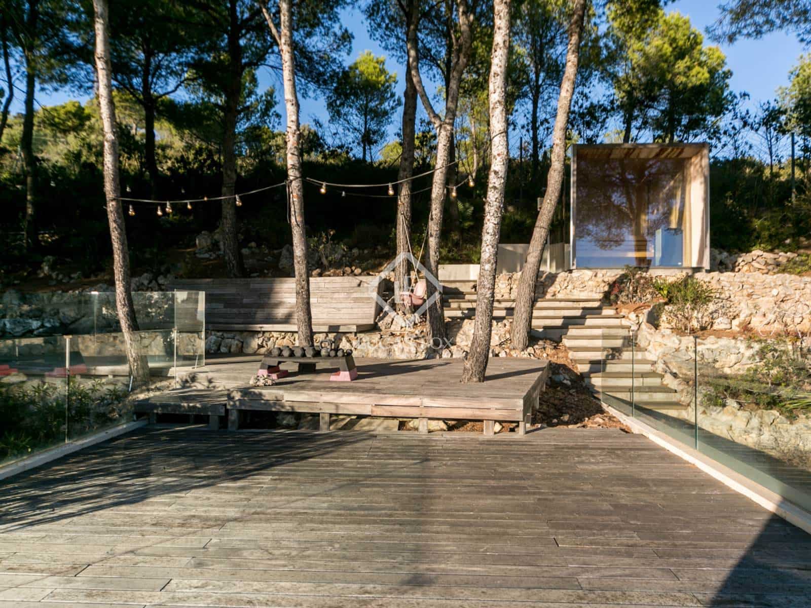 6 bedroom Villa for sale in Les Botigues de Sitges with pool garage - € 2,550,000 (Ref: 9436175)