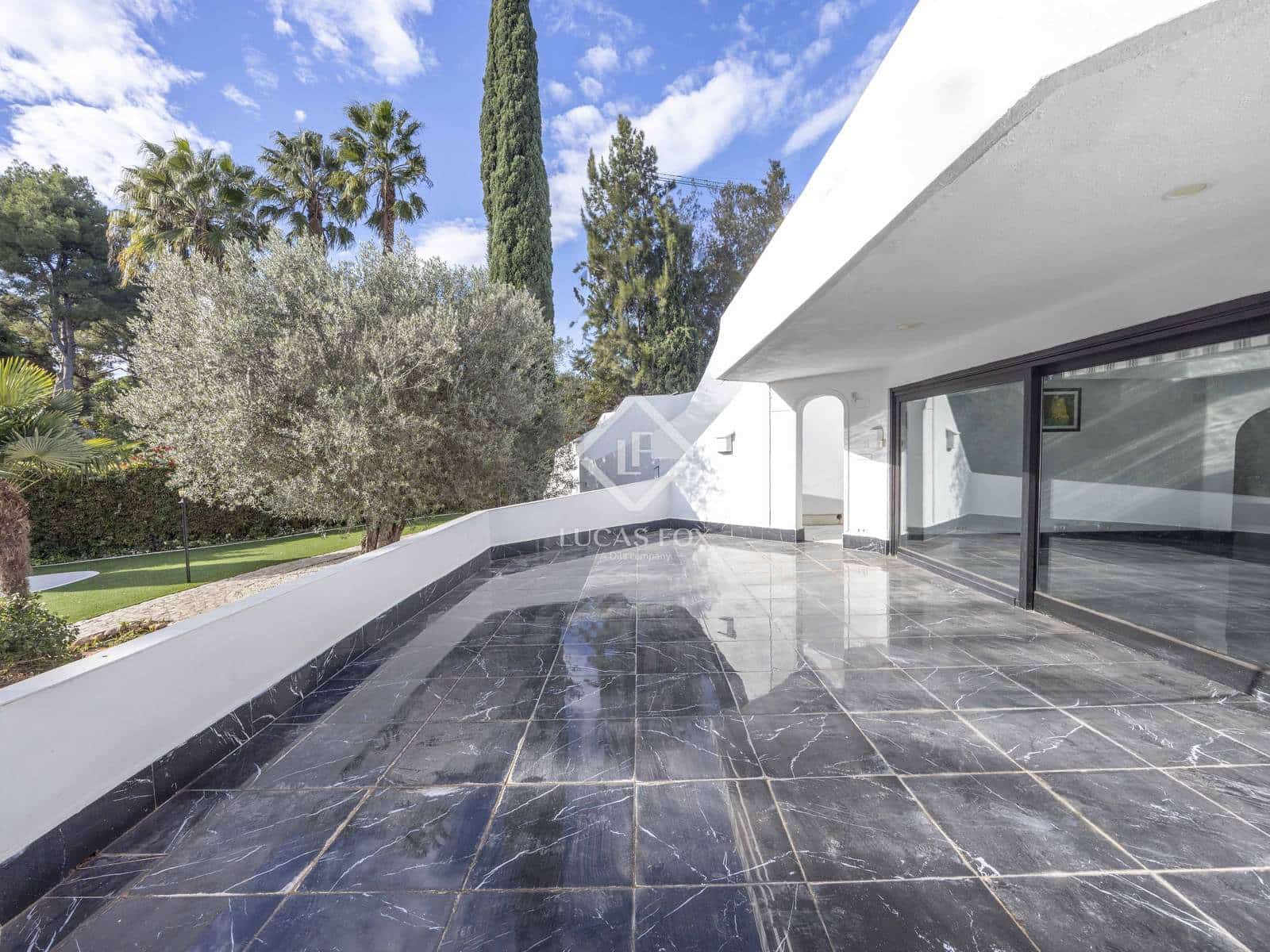 7 soverom Villa til salgs i Rocafort med svømmebasseng garasje - € 1 870 000 (Ref: 9436176)