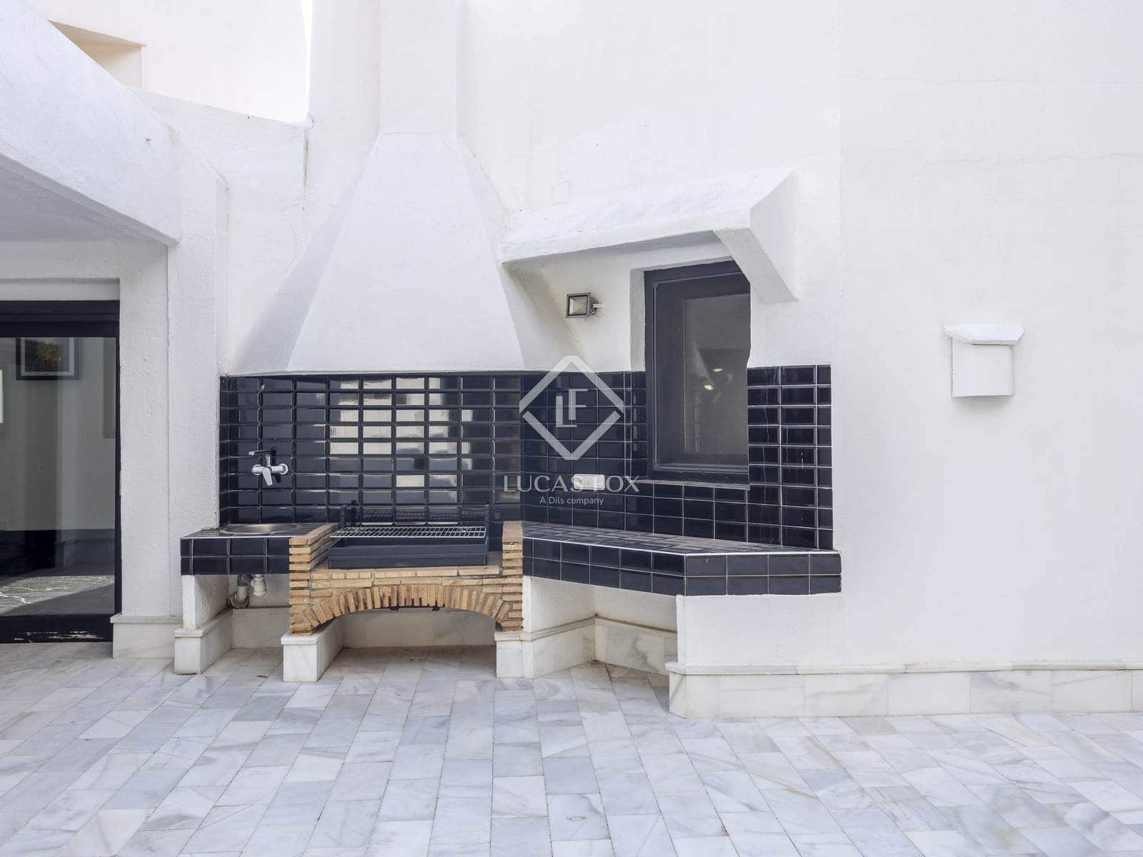 7 soverom Villa til salgs i Rocafort med svømmebasseng garasje - € 1 870 000 (Ref: 9436176)