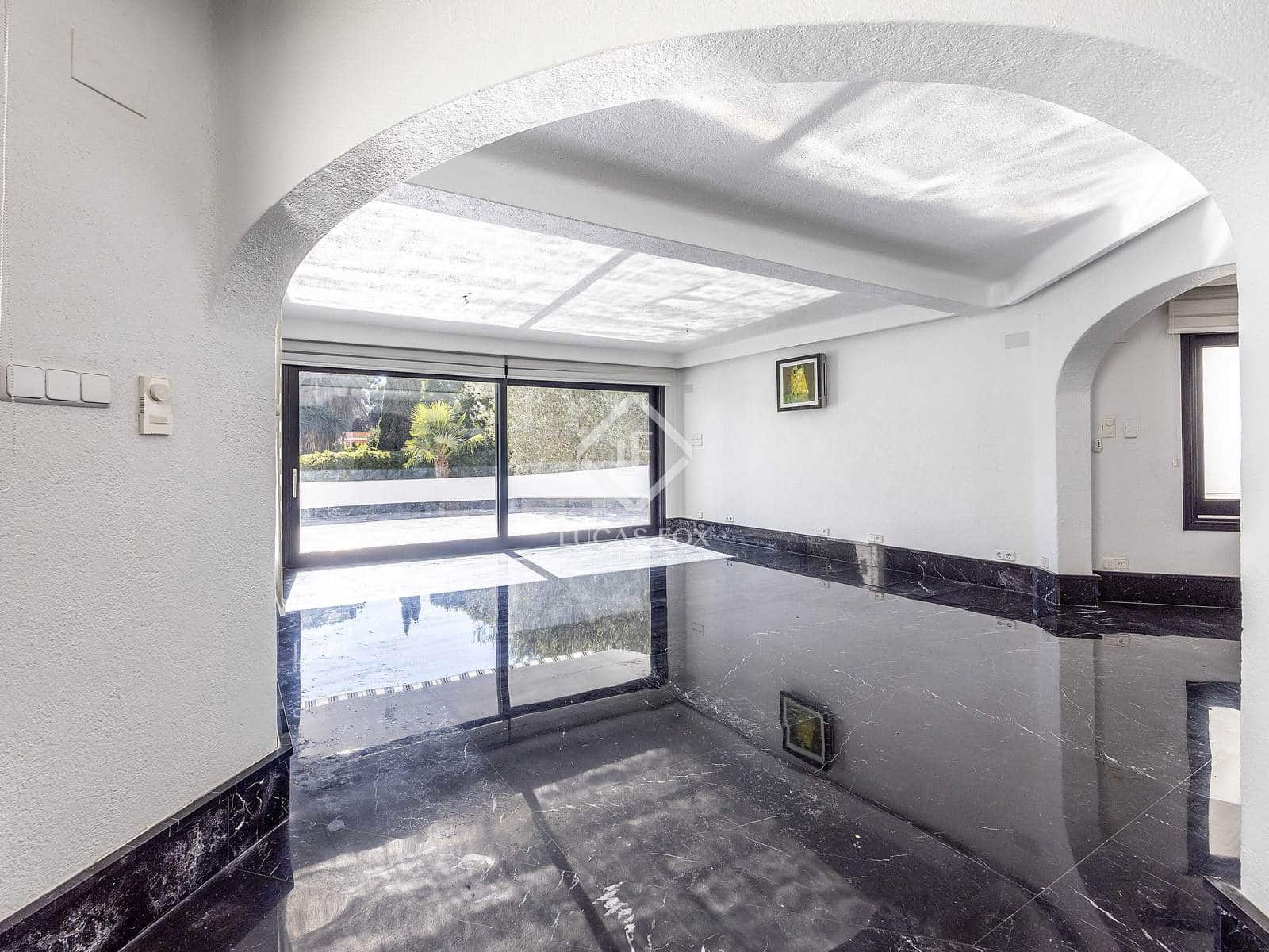 7 soverom Villa til salgs i Rocafort med svømmebasseng garasje - € 1 870 000 (Ref: 9436176)