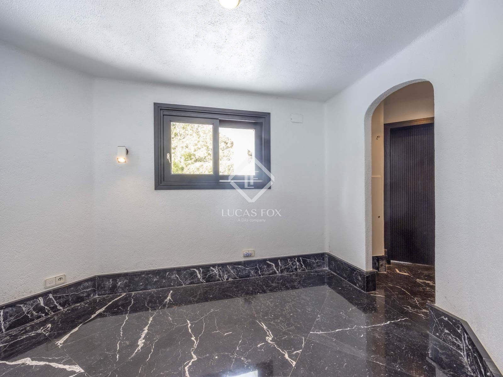 7 soverom Villa til salgs i Rocafort med svømmebasseng garasje - € 1 870 000 (Ref: 9436176)