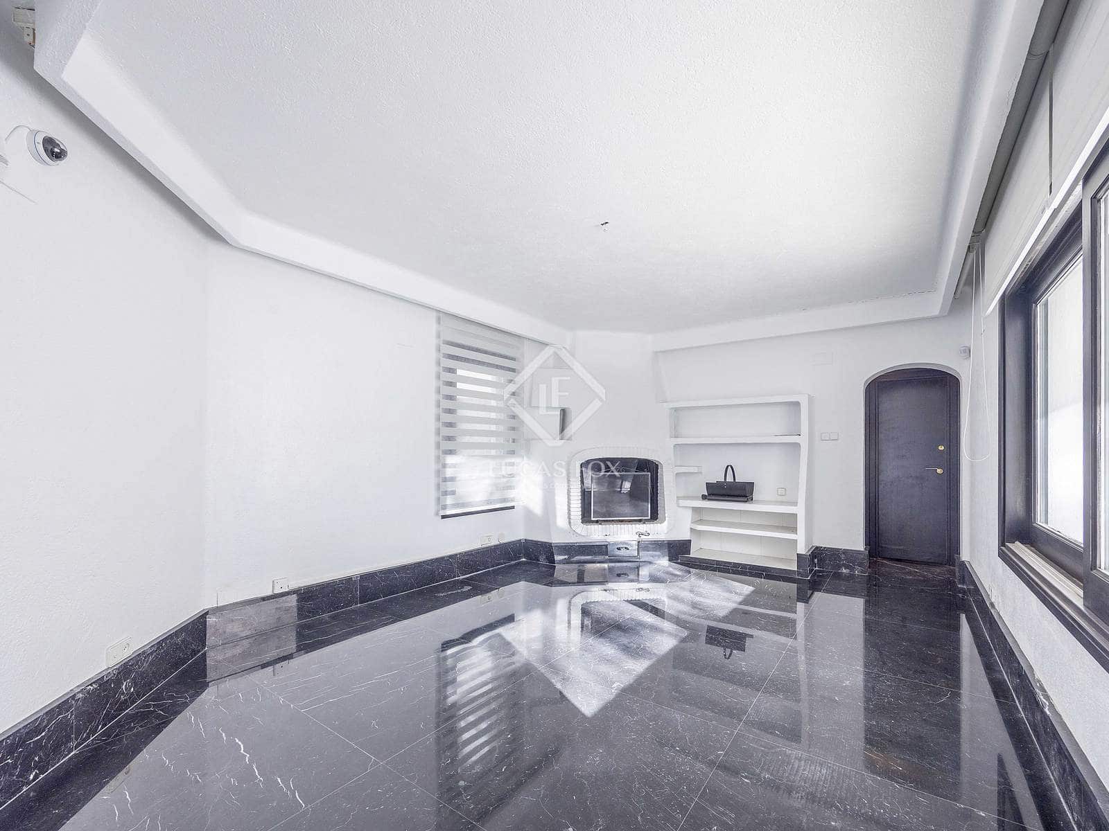 7 soverom Villa til salgs i Rocafort med svømmebasseng garasje - € 1 870 000 (Ref: 9436176)