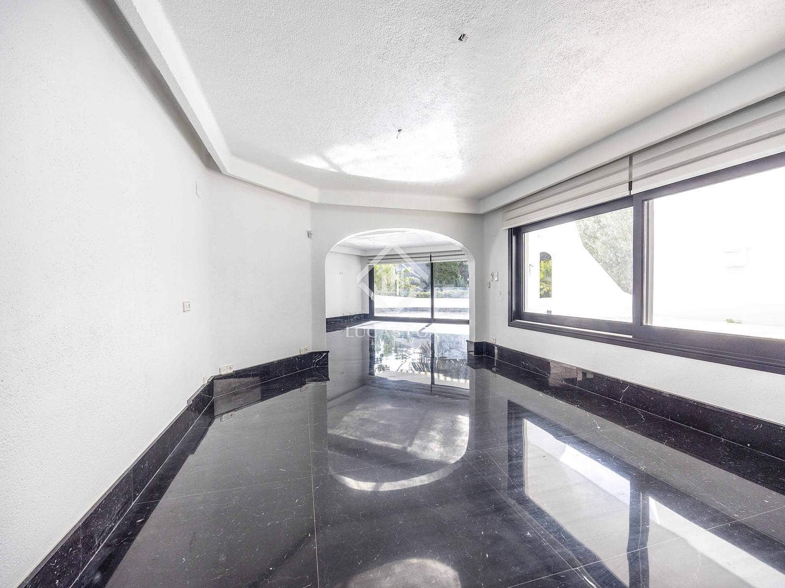 7 soverom Villa til salgs i Rocafort med svømmebasseng garasje - € 1 870 000 (Ref: 9436176)