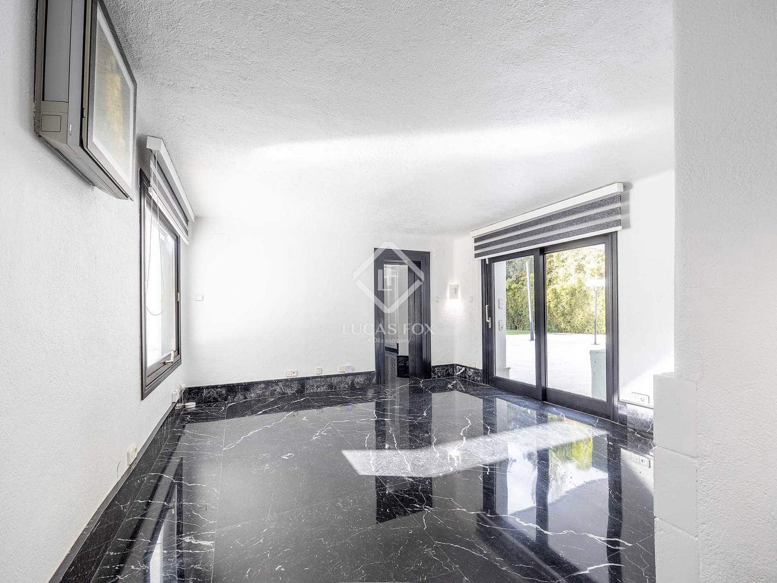 7 soverom Villa til salgs i Rocafort med svømmebasseng garasje - € 1 870 000 (Ref: 9436176)