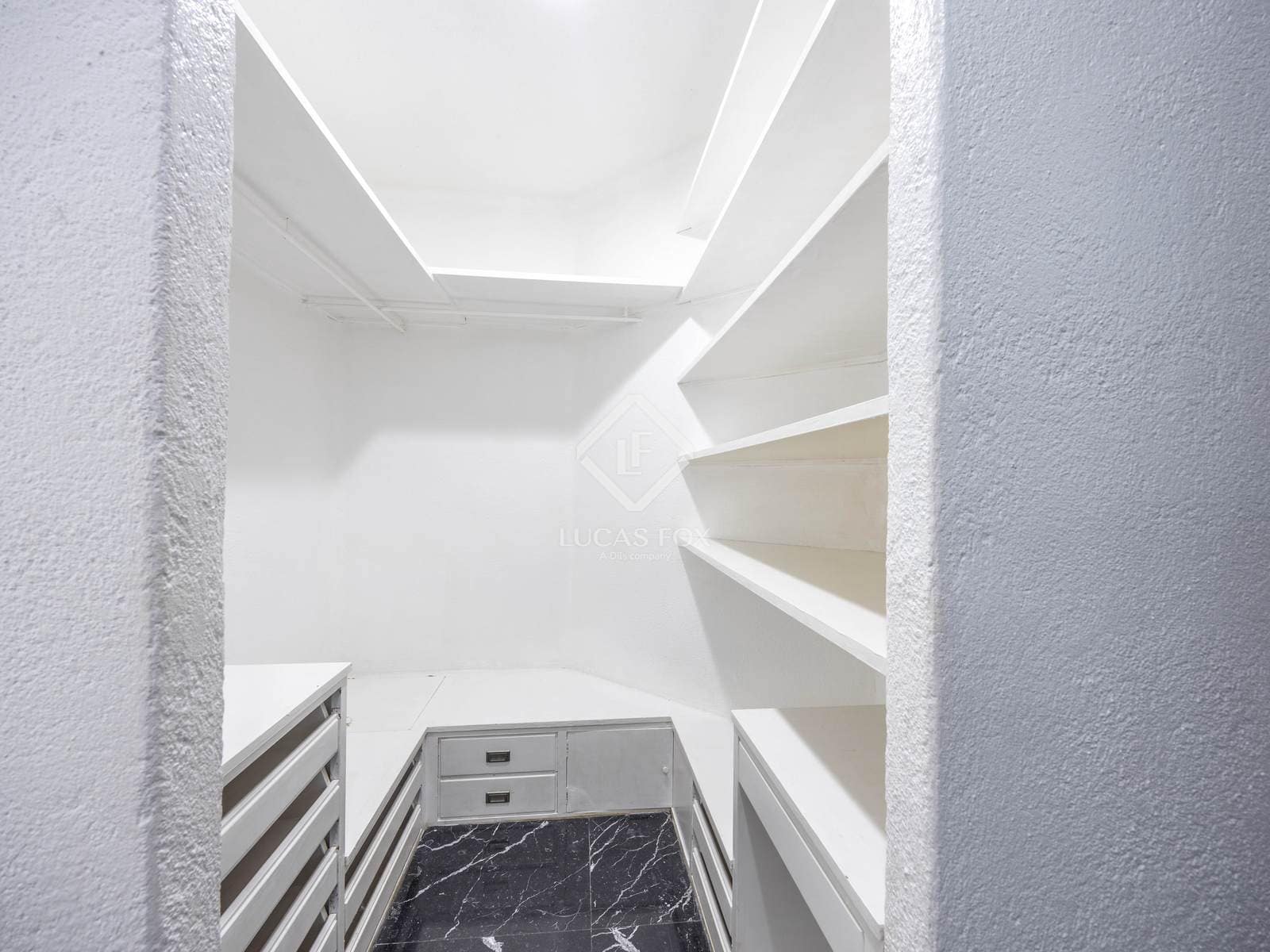 7 soverom Villa til salgs i Rocafort med svømmebasseng garasje - € 1 870 000 (Ref: 9436176)