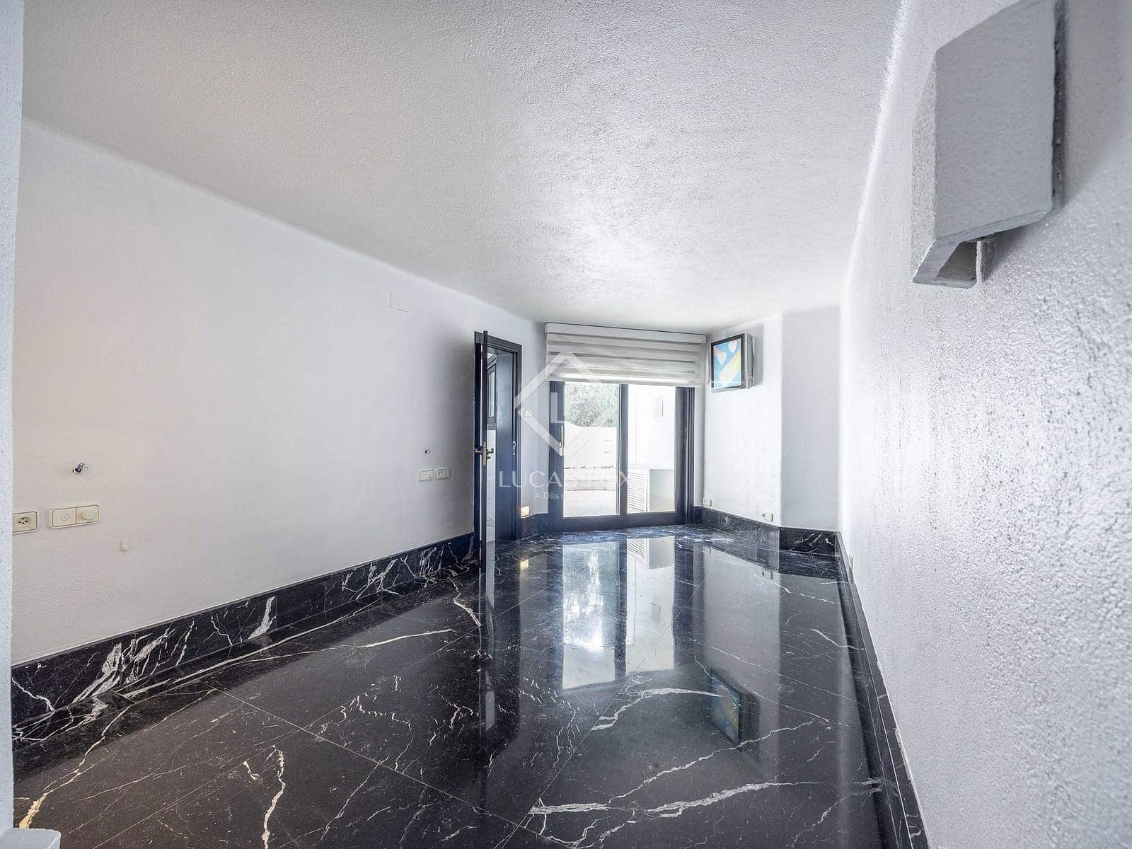 7 soverom Villa til salgs i Rocafort med svømmebasseng garasje - € 1 870 000 (Ref: 9436176)