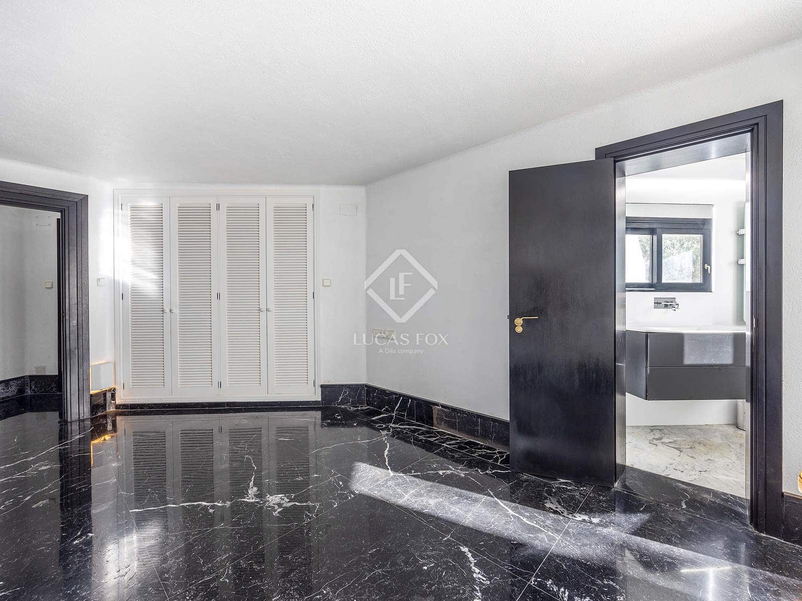 7 soverom Villa til salgs i Rocafort med svømmebasseng garasje - € 1 870 000 (Ref: 9436176)