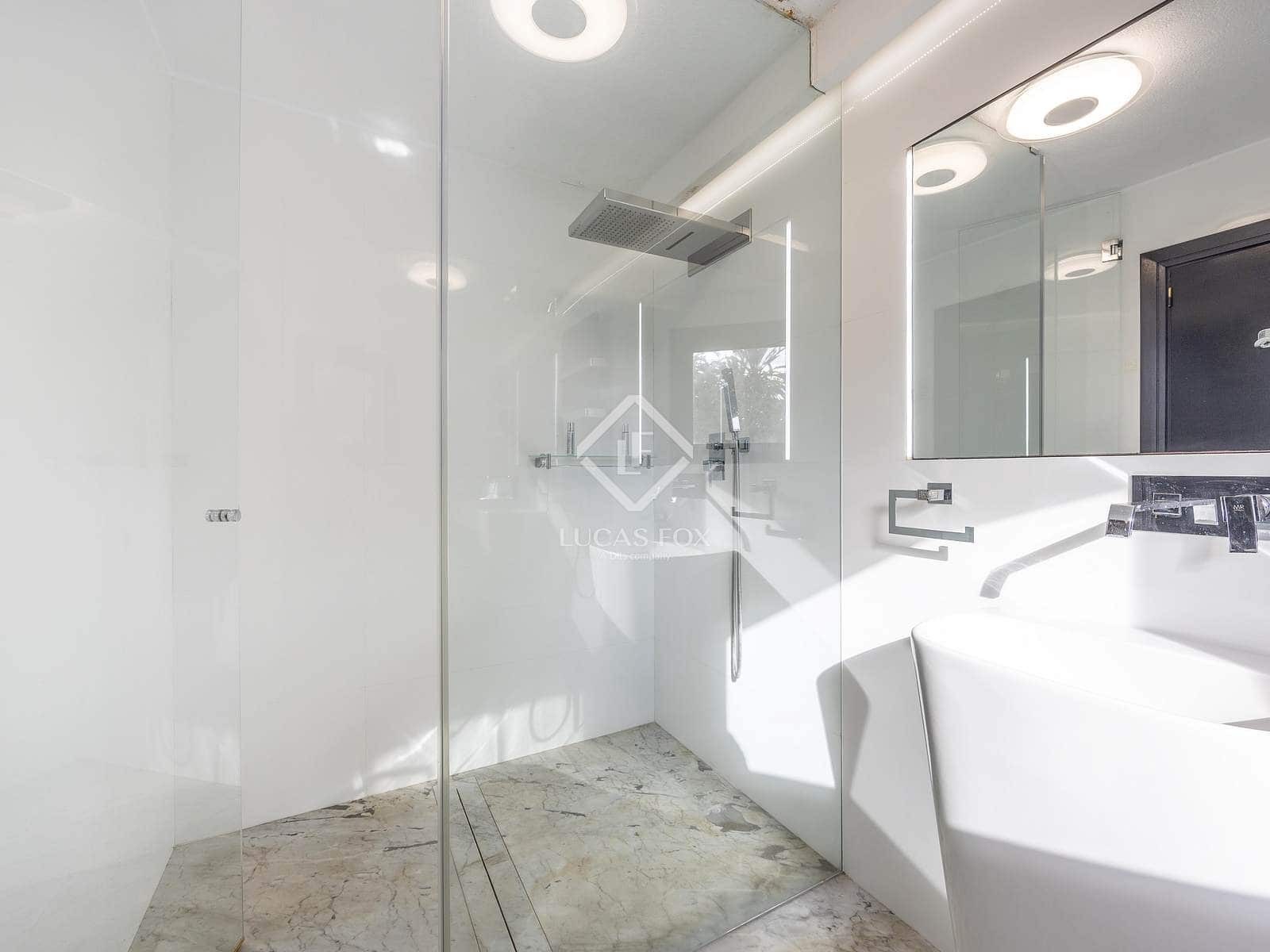 7 soverom Villa til salgs i Rocafort med svømmebasseng garasje - € 1 870 000 (Ref: 9436176)