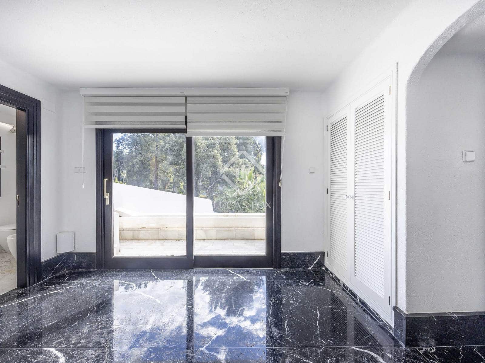 7 soverom Villa til salgs i Rocafort med svømmebasseng garasje - € 1 870 000 (Ref: 9436176)