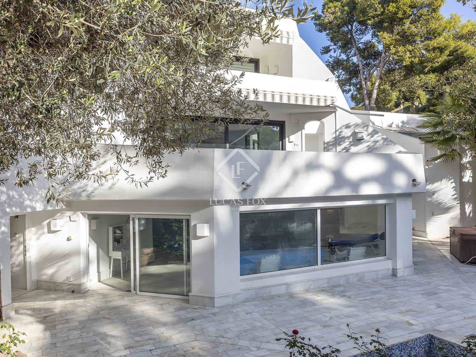 7 soverom Villa til salgs i Rocafort med svømmebasseng garasje - € 1 870 000 (Ref: 9436176)