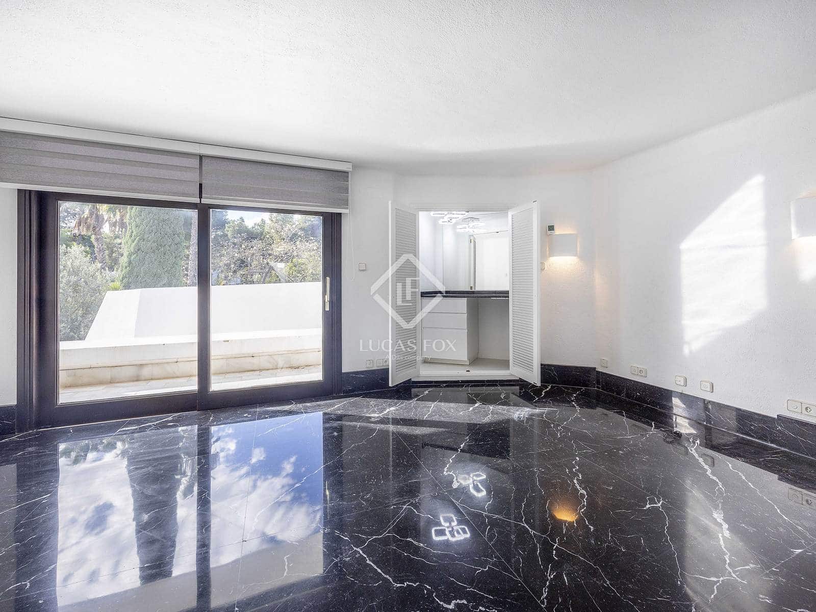 7 soverom Villa til salgs i Rocafort med svømmebasseng garasje - € 1 870 000 (Ref: 9436176)