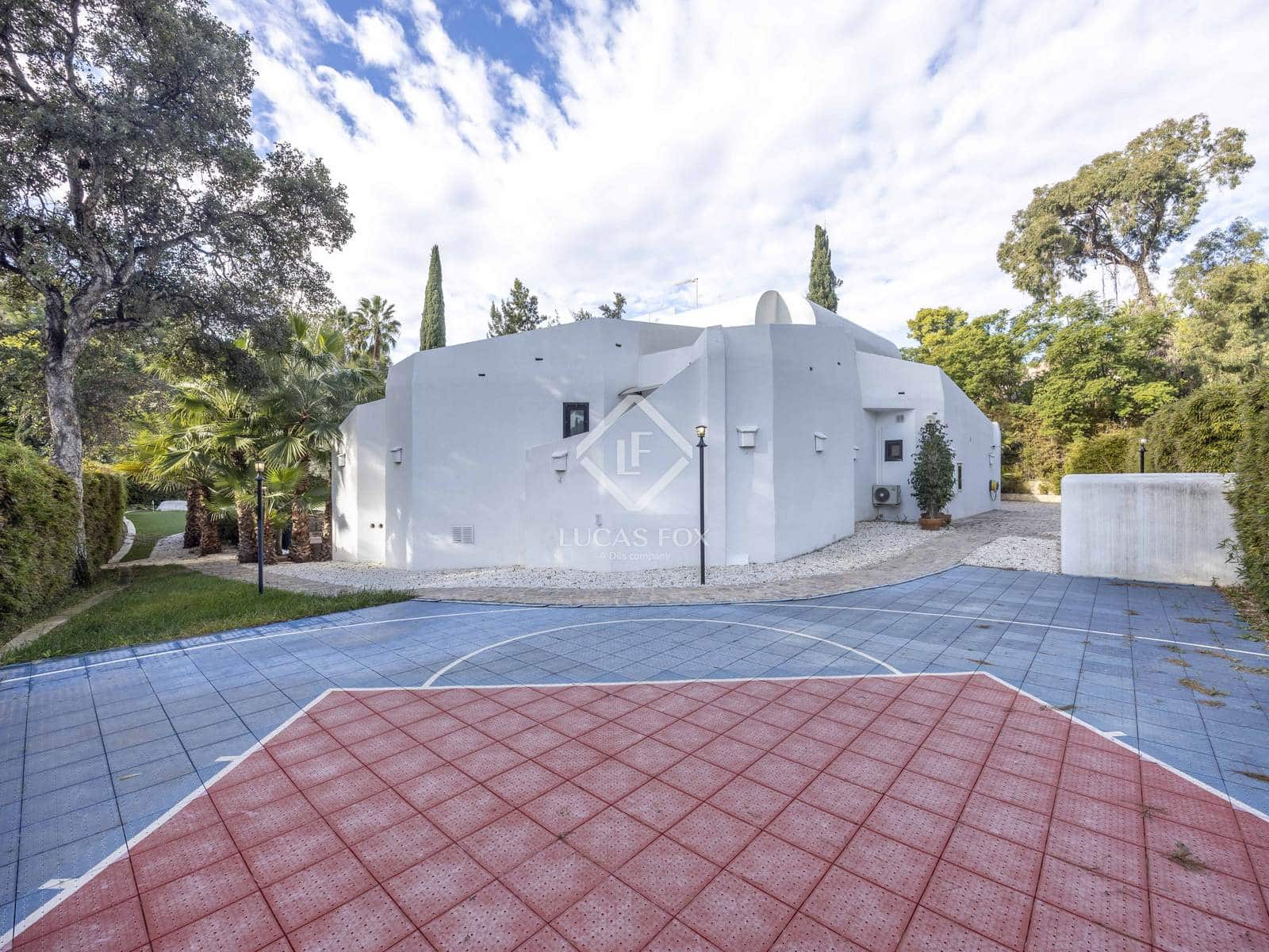 7 soverom Villa til salgs i Rocafort med svømmebasseng garasje - € 1 870 000 (Ref: 9436176)