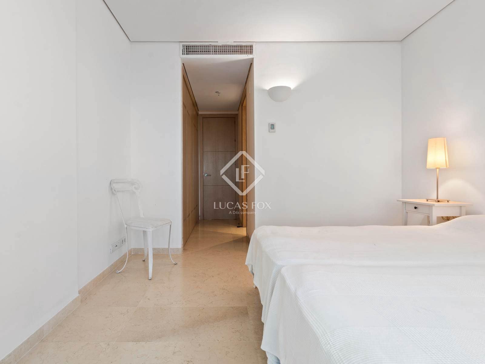 3 chambre Appartement à vendre à Sotogrande avec piscine garage - 900 000 € (Ref: 9436177)