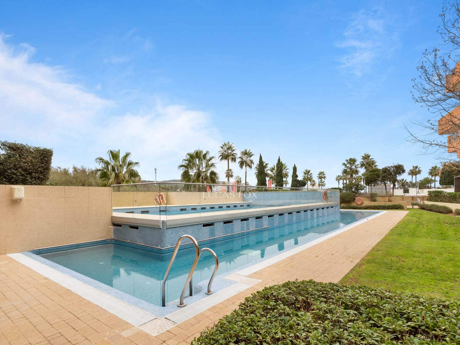 3 chambre Appartement à vendre à Sotogrande avec piscine garage - 900 000 € (Ref: 9436177)