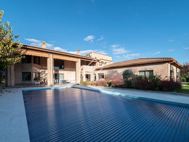 7 bedroom Villa for sale in Fuente el Saz de Jarama with pool garage - € 2,000,000 (Ref: 9436178)
