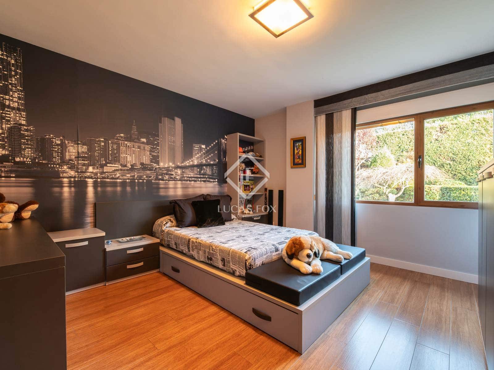 7 bedroom Villa for sale in Fuente el Saz de Jarama with pool garage - € 2,000,000 (Ref: 9436178)