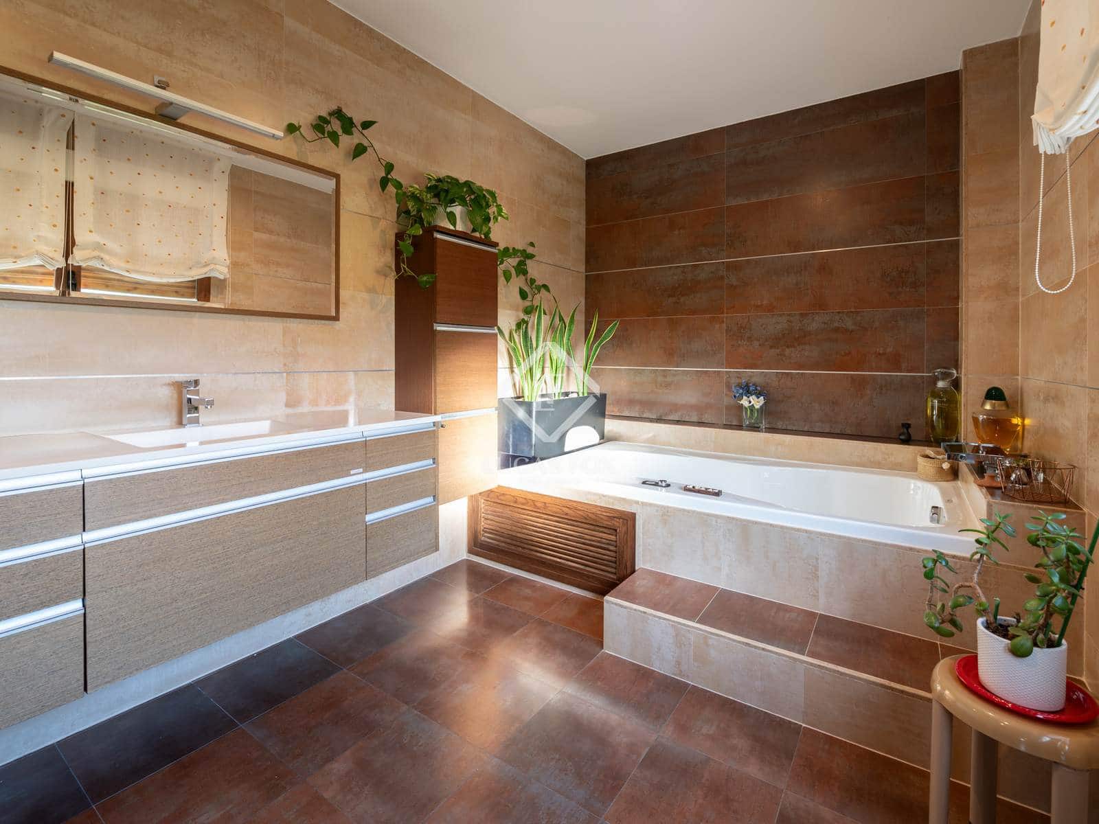 7 bedroom Villa for sale in Fuente el Saz de Jarama with pool garage - € 2,000,000 (Ref: 9436178)