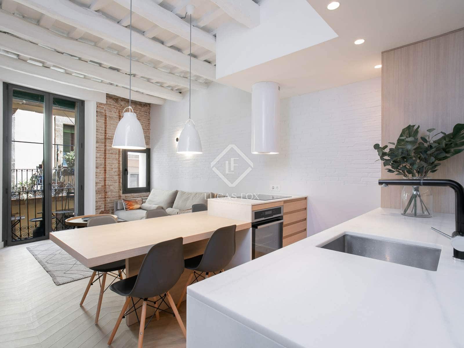 2 sovrum Lägenhet att hyra i Barcelona stad - 2 400 € (Ref: 9436284)