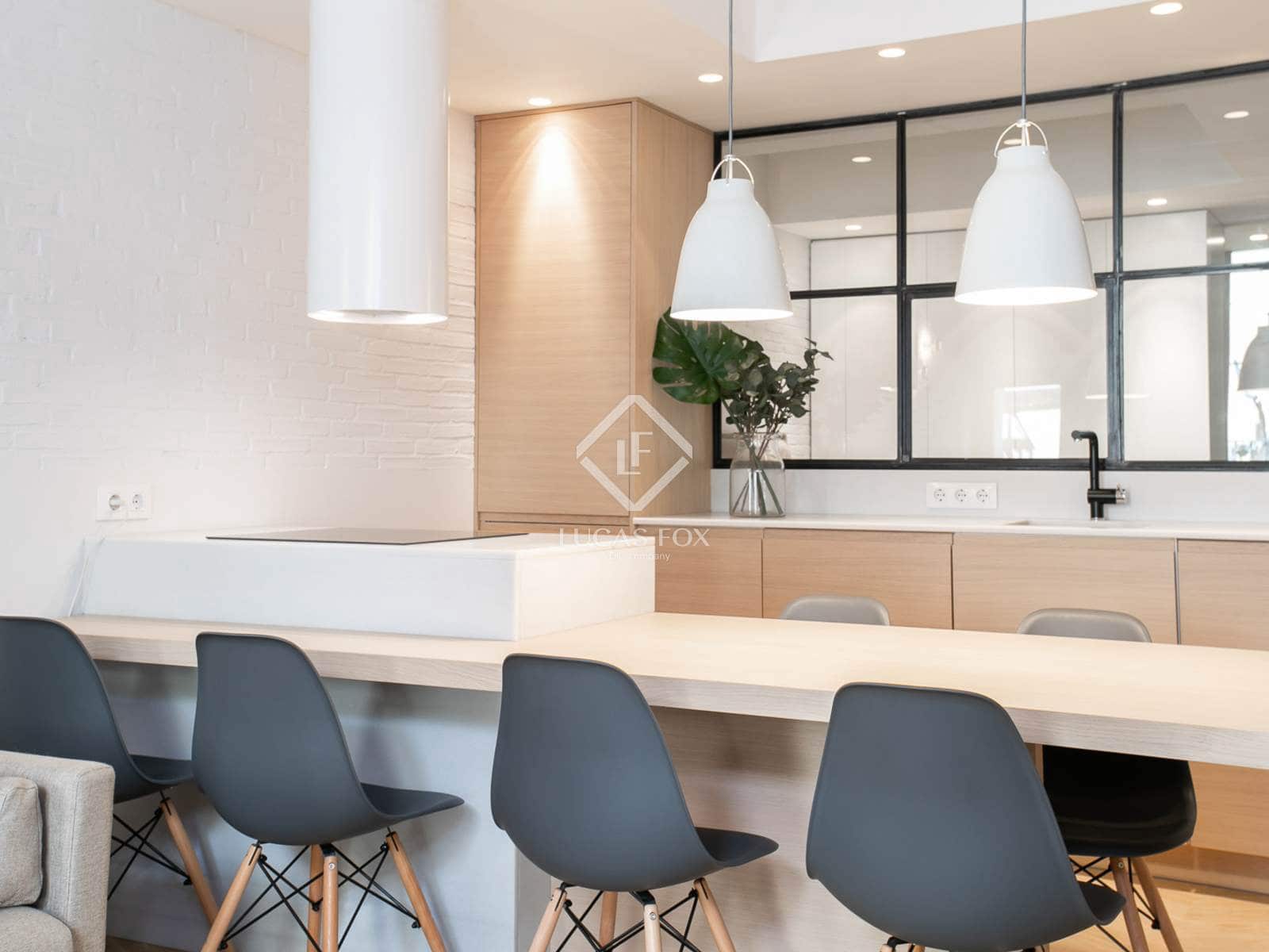 2 sovrum Lägenhet att hyra i Barcelona stad - 2 400 € (Ref: 9436284)