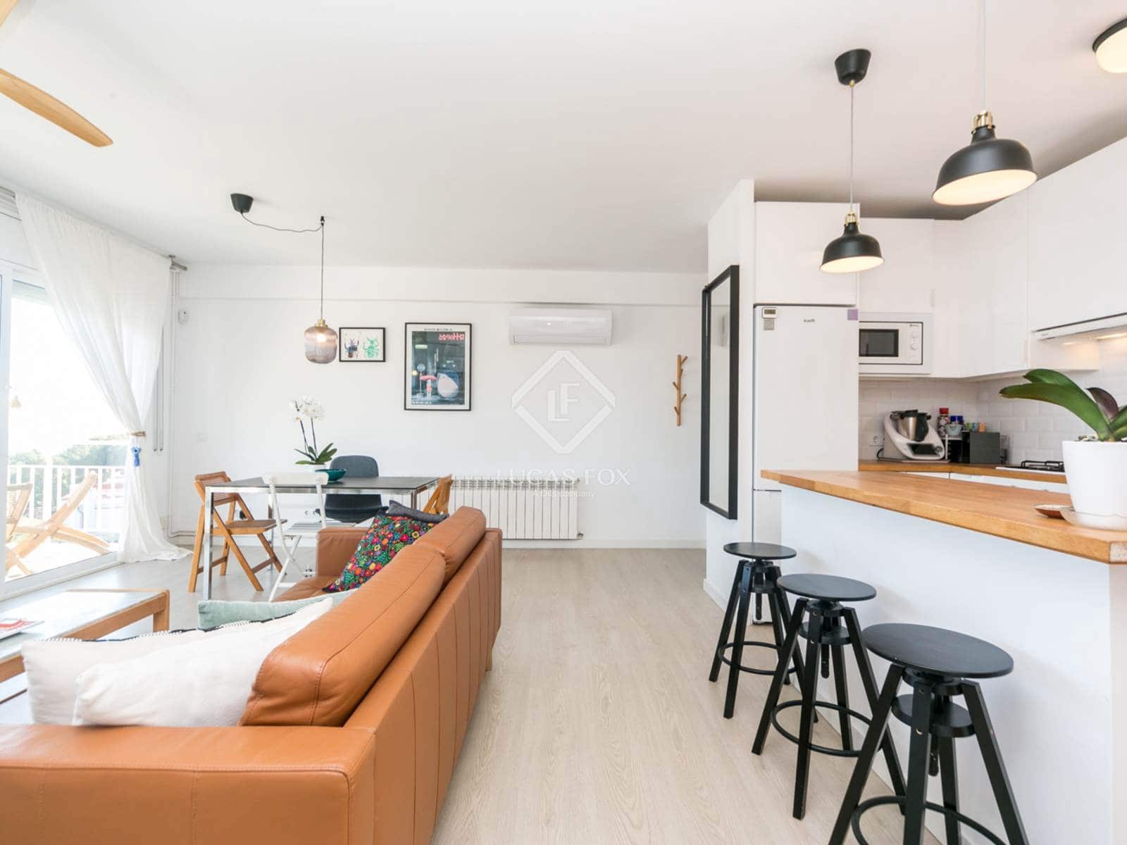 6 slaapkamer Villa te koop in Castelldefels met garage - € 1.290.000 (Ref: 9436285)