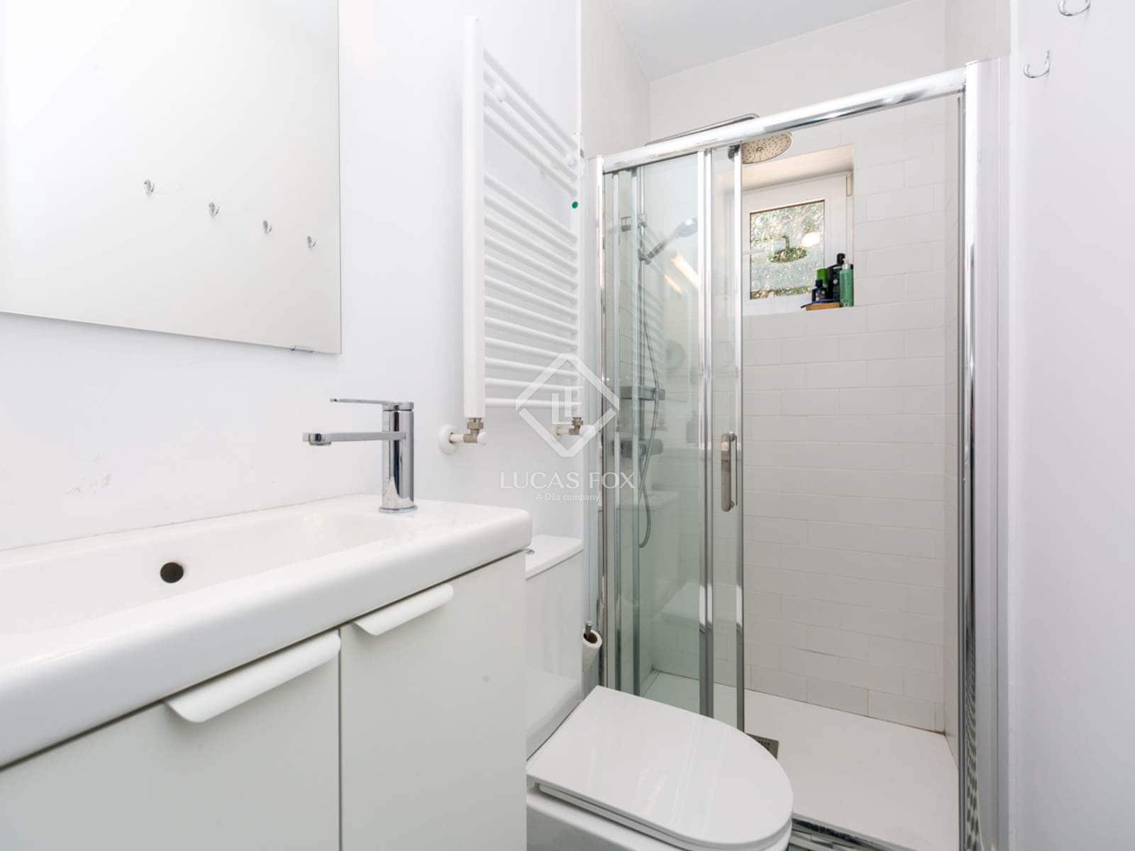 6 slaapkamer Villa te koop in Castelldefels met garage - € 1.290.000 (Ref: 9436285)