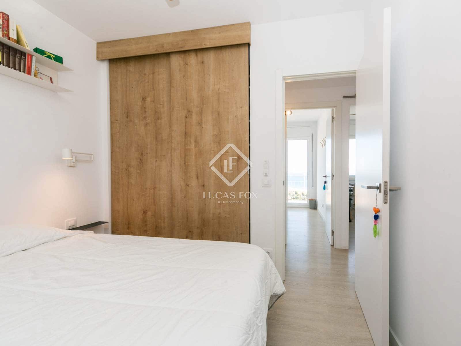 6 slaapkamer Villa te koop in Castelldefels met garage - € 1.290.000 (Ref: 9436285)