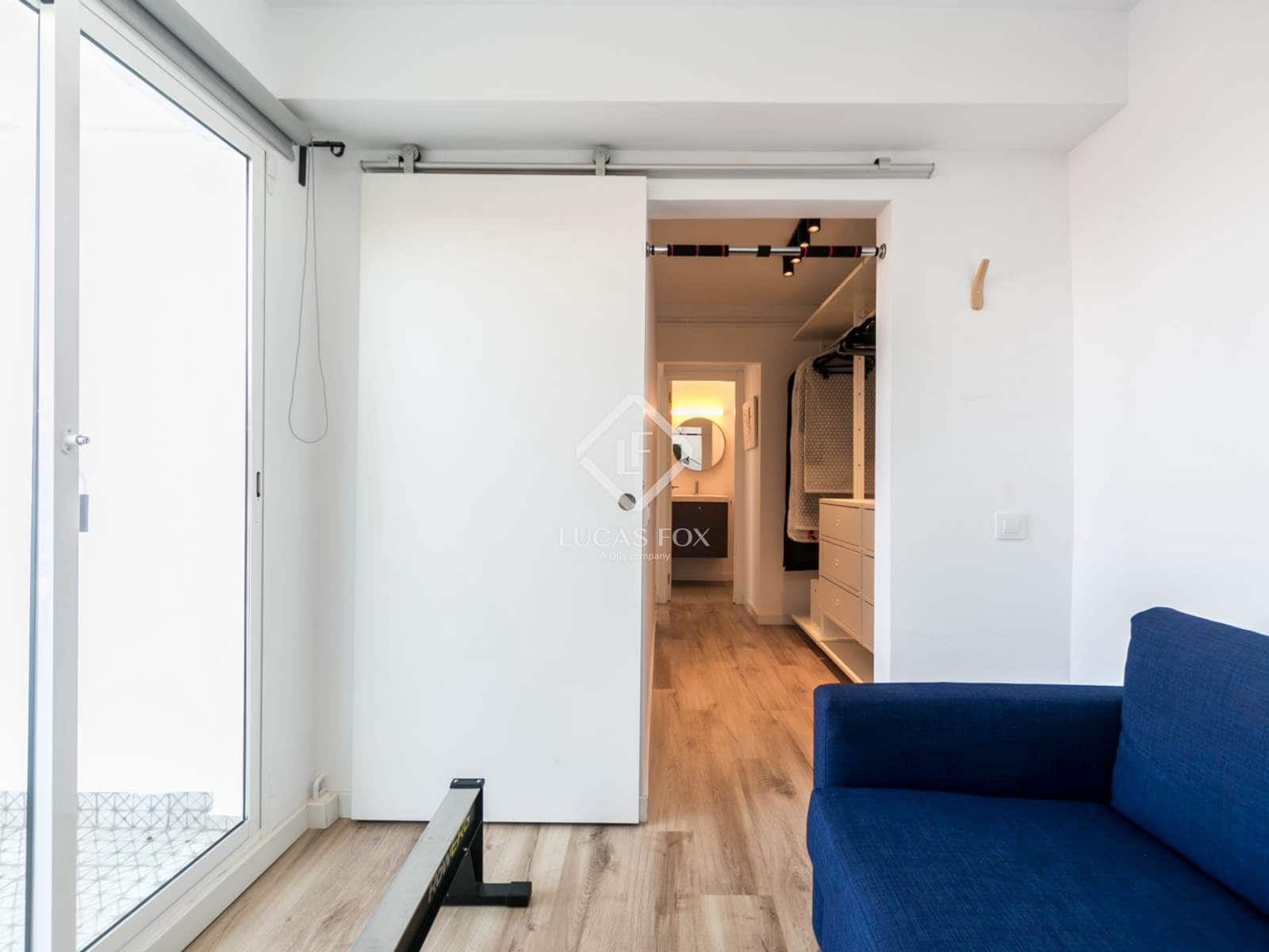 6 slaapkamer Villa te koop in Castelldefels met garage - € 1.290.000 (Ref: 9436285)