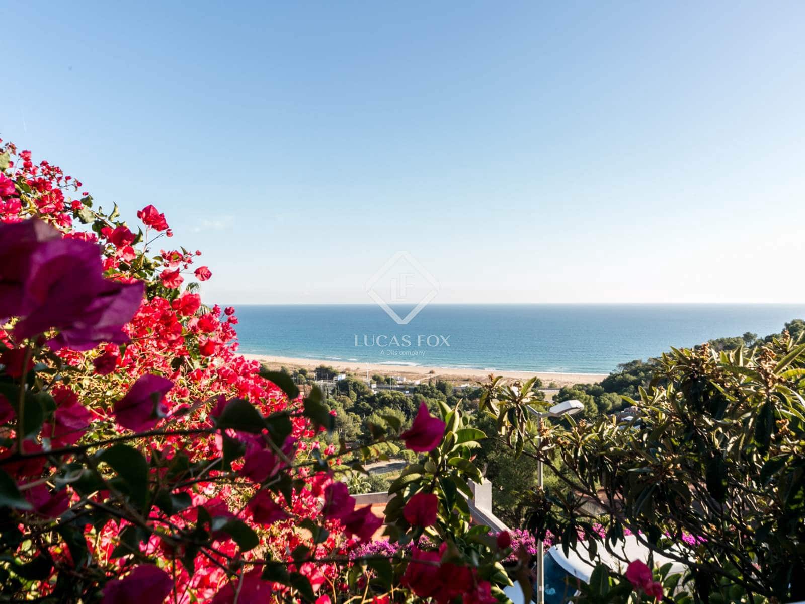 6 slaapkamer Villa te koop in Castelldefels met garage - € 1.290.000 (Ref: 9436285)