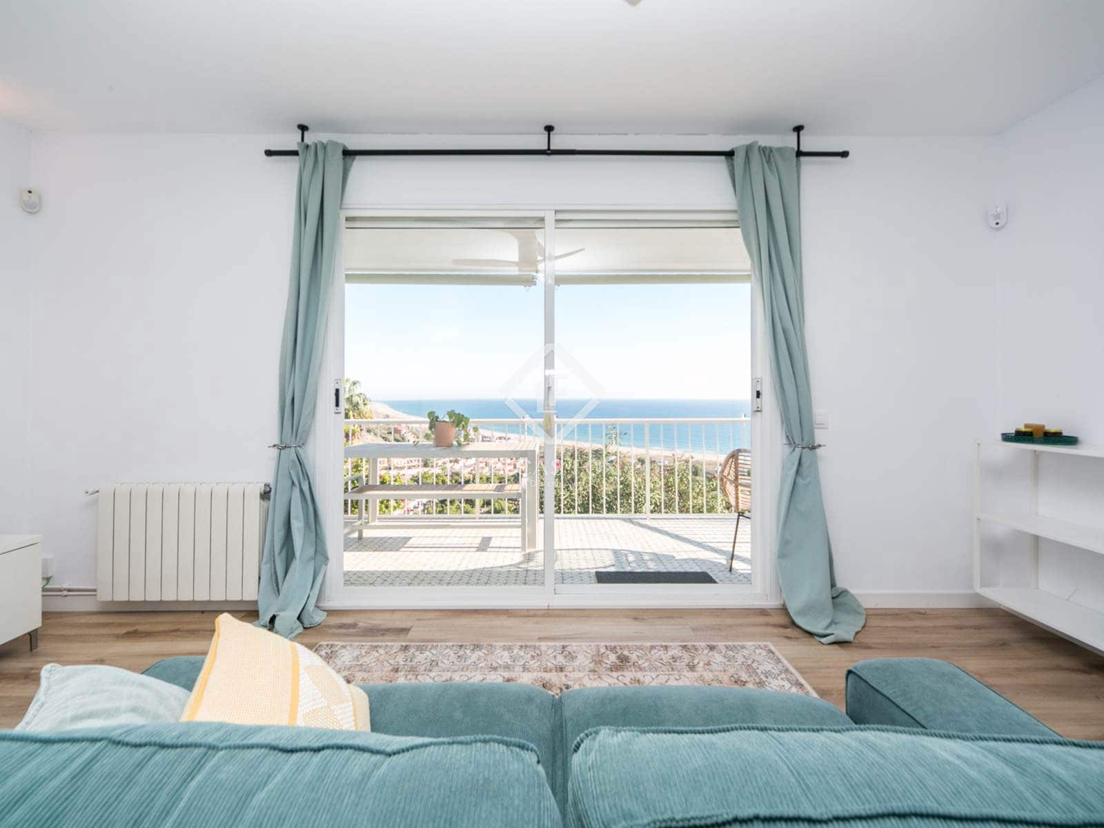 6 slaapkamer Villa te koop in Castelldefels met garage - € 1.290.000 (Ref: 9436285)