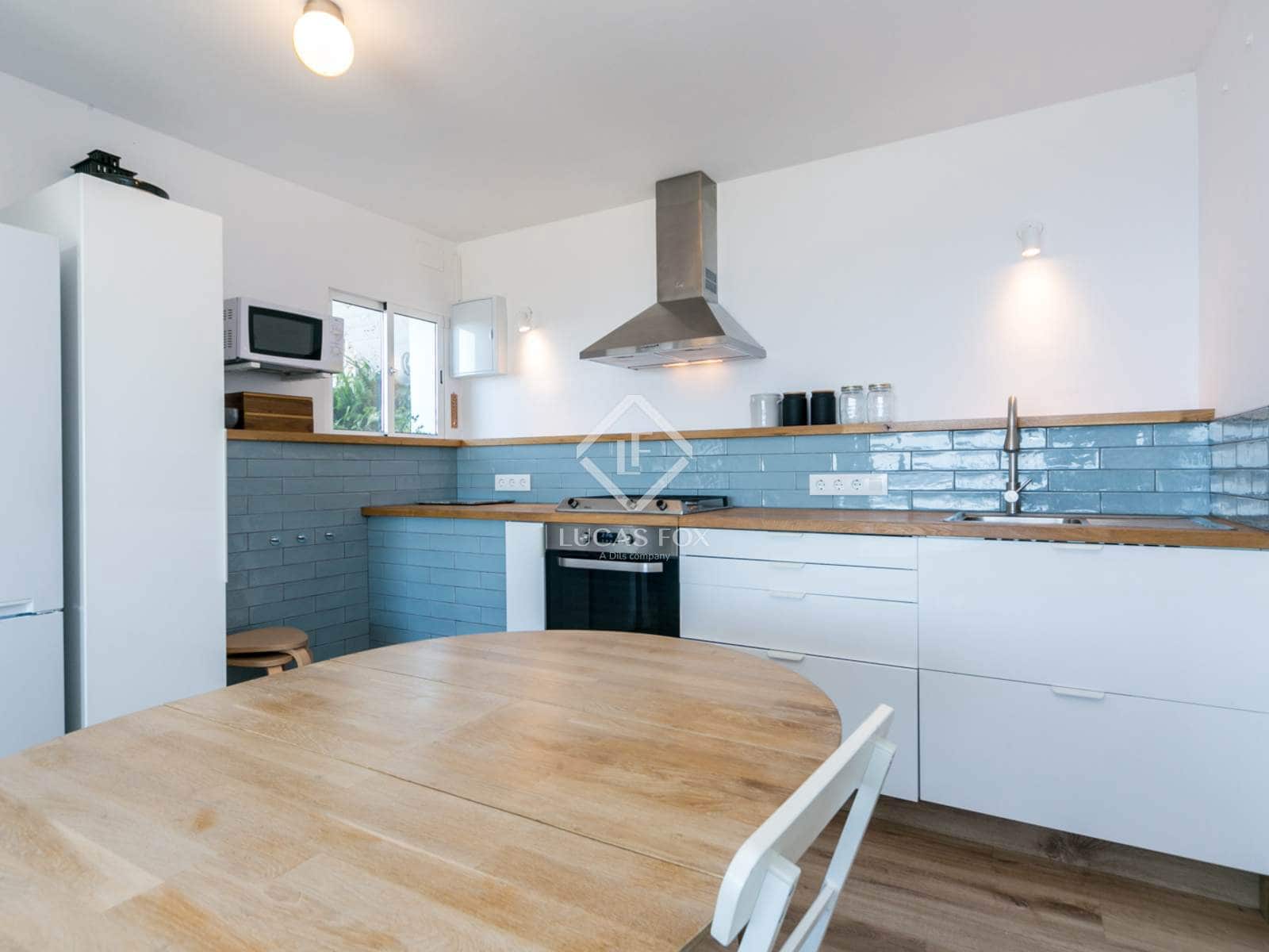 6 slaapkamer Villa te koop in Castelldefels met garage - € 1.290.000 (Ref: 9436285)