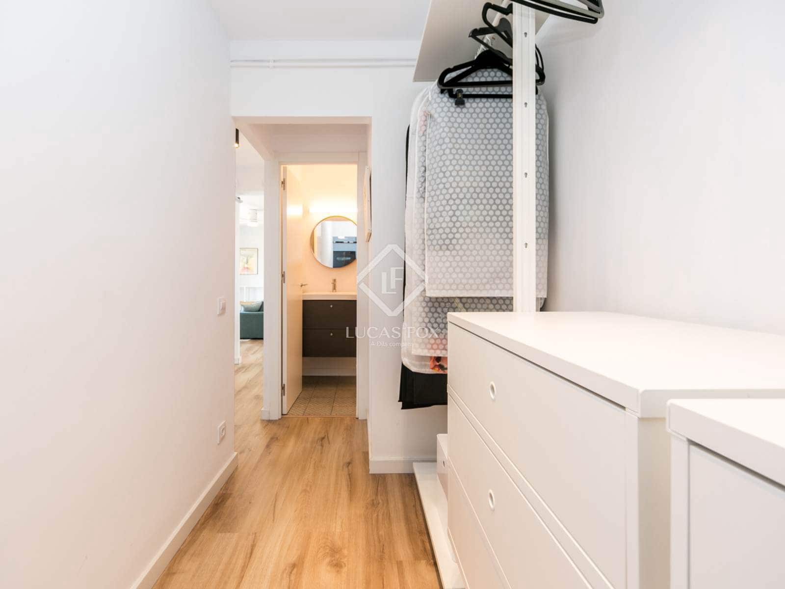 6 slaapkamer Villa te koop in Castelldefels met garage - € 1.290.000 (Ref: 9436285)