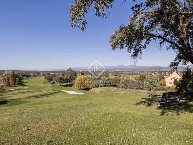 Działka budowlana na sprzedaż w San Sebastián de los Reyes - 900 000 € (Ref: 9436286)