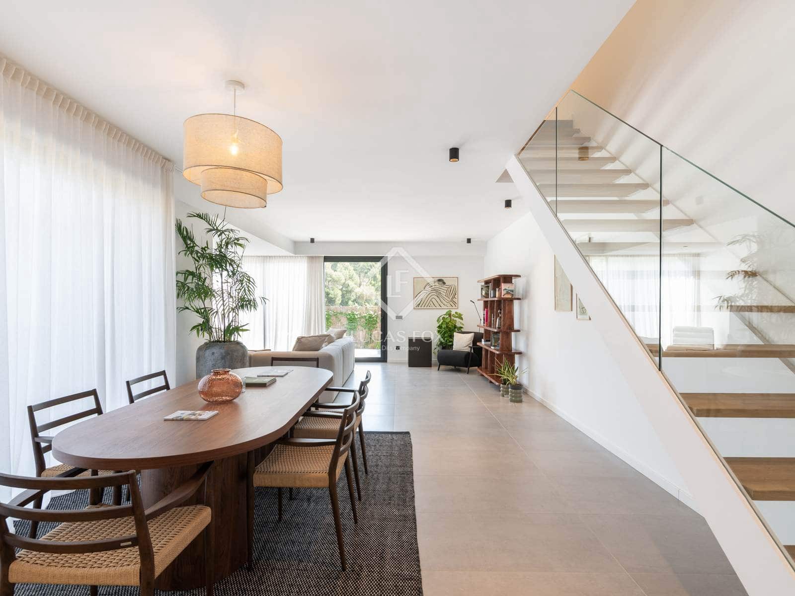 4 chambre Villa/Maison à vendre à Sant Cugat del Valles avec piscine garage - 1 190 000 € (Ref: 9436287)