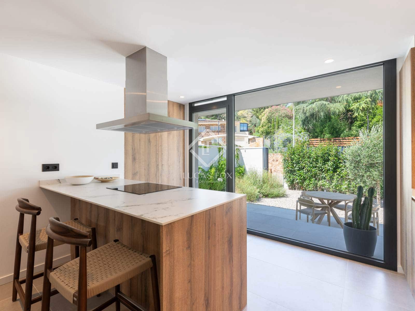 4 chambre Villa/Maison à vendre à Sant Cugat del Valles avec piscine garage - 1 190 000 € (Ref: 9436287)