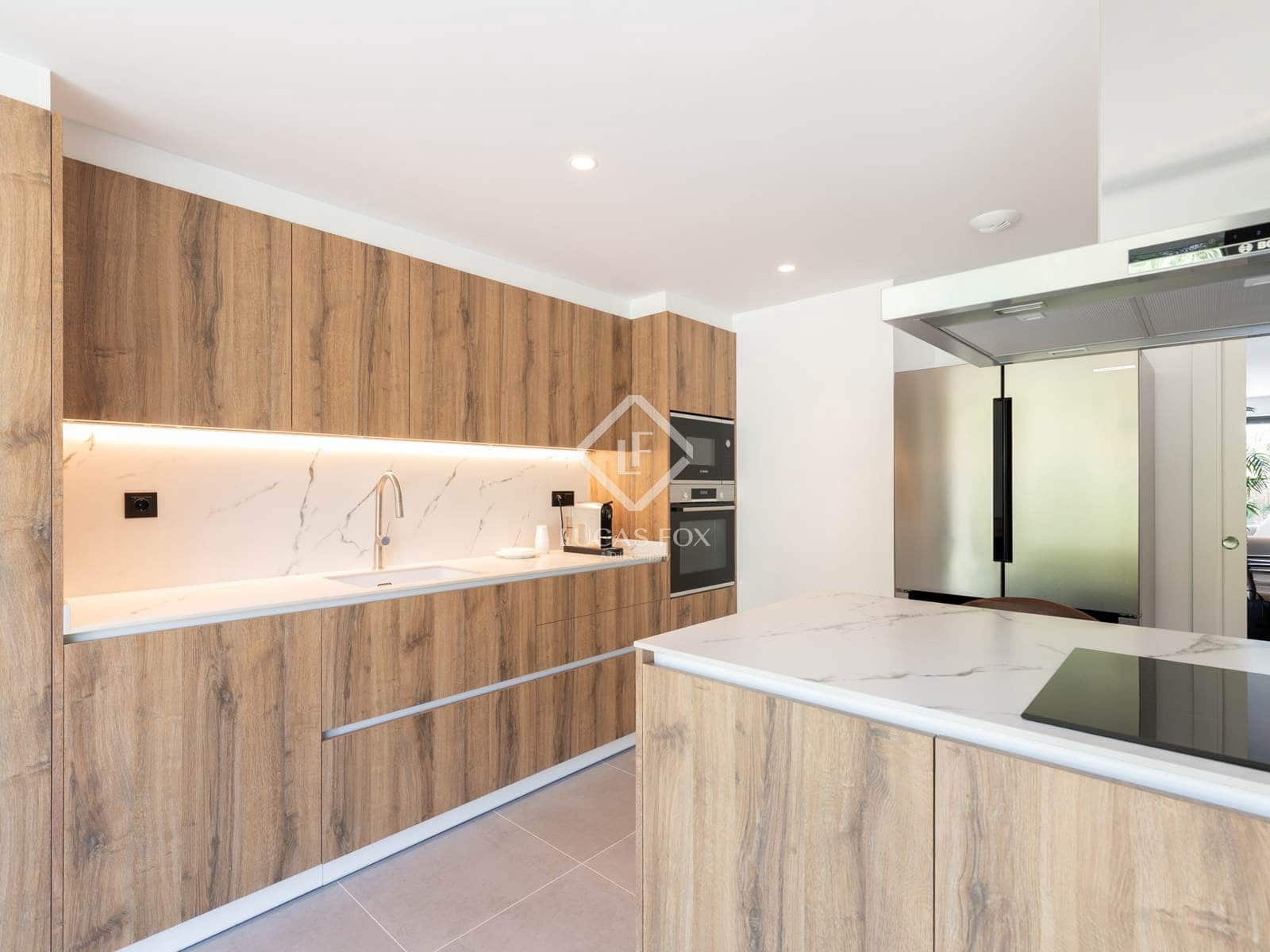 4 chambre Villa/Maison à vendre à Sant Cugat del Valles avec piscine garage - 1 190 000 € (Ref: 9436287)