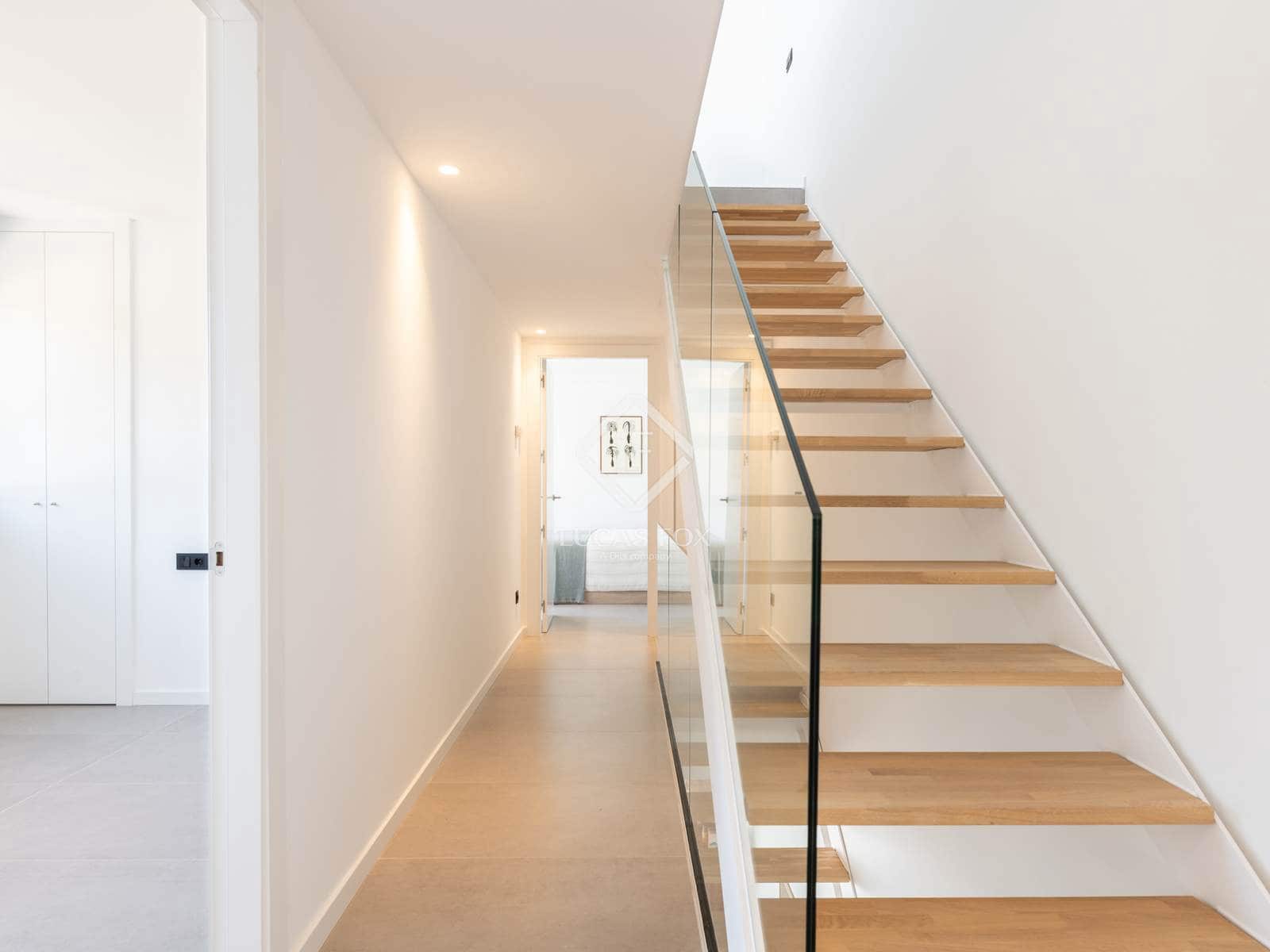 4 chambre Villa/Maison à vendre à Sant Cugat del Valles avec piscine garage - 1 190 000 € (Ref: 9436287)